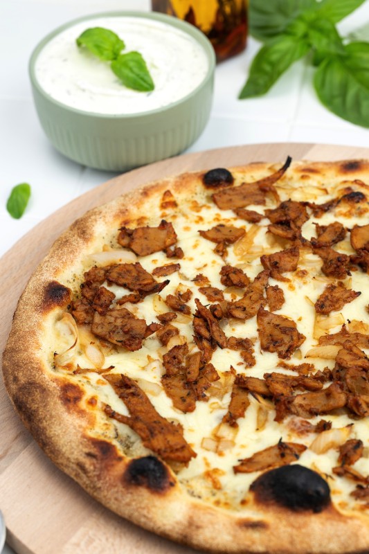 Fournisseur de pizzas sous vide à la viande végétale pour une cuisine respectueuse de l'environnement à Paris en Île-de-France