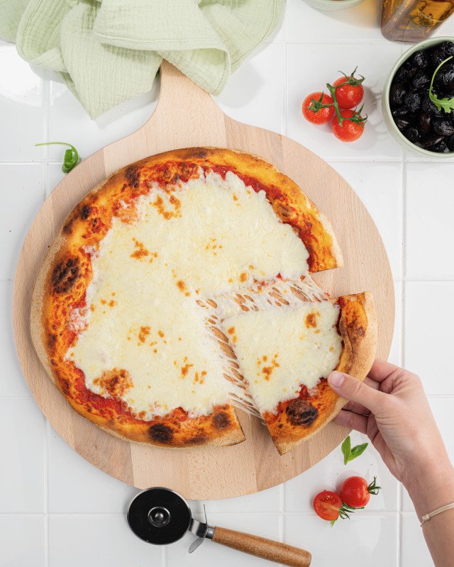 Pizzas prêtes à cuire sous vide pour hôtels de Lyon avec room service tardif